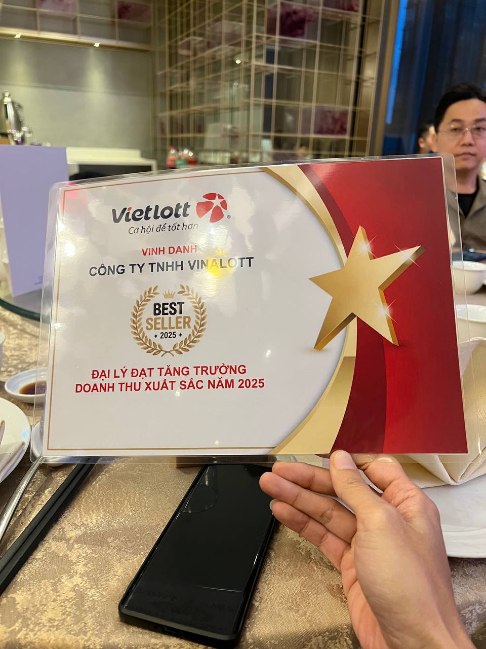 Chứng nhận Best Seller 2025 dành cho Công ty TNHH VinaLott